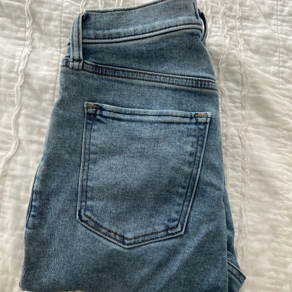 Abercrombie & Fitch Skinny High rise jeans